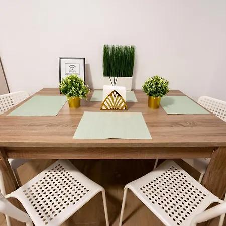 Apartment Ideal Center
