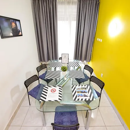 Ideal Center * Bucarest