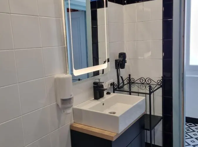 Ideal Center بوخارست