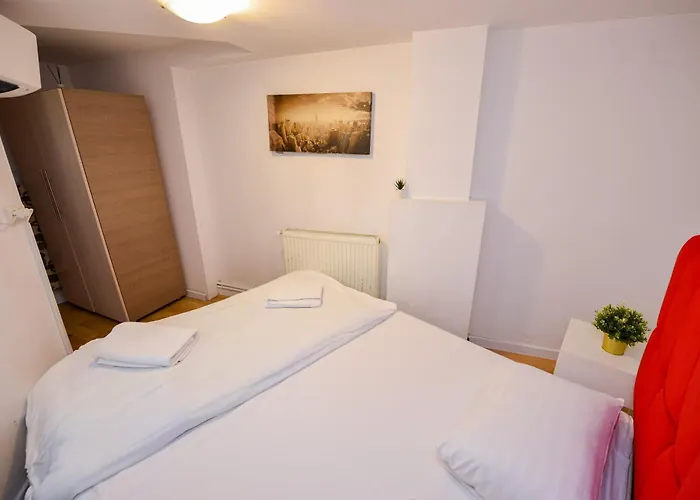 Ideal Center * بوخارست