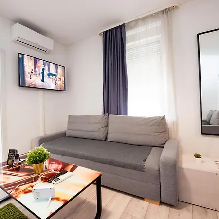 Ideal Center Apartmán *